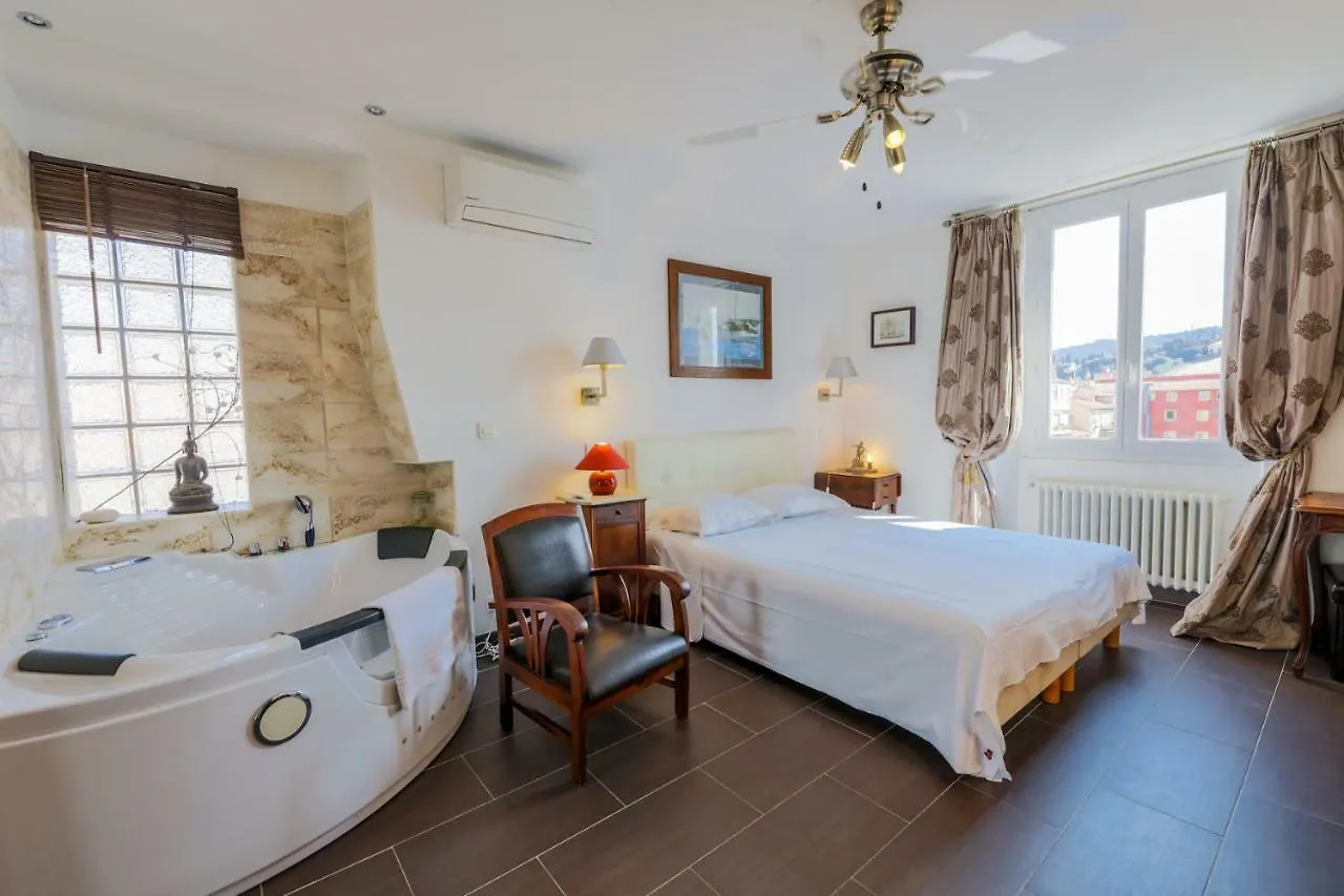 Apartment Au Beau Rivage Ap2049 By Riviera Holiday Homes Nice